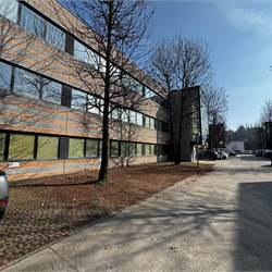 produttivo con uffici in vendita