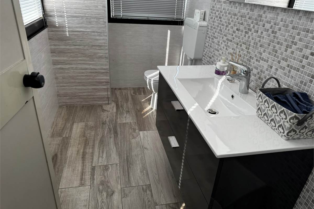 Uffici con posti auto