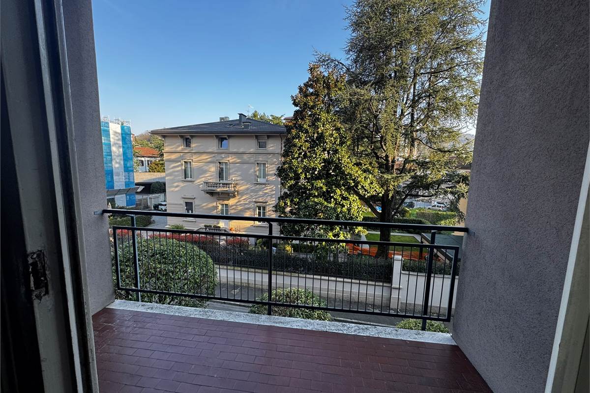 Quadrilocale in Como Centro