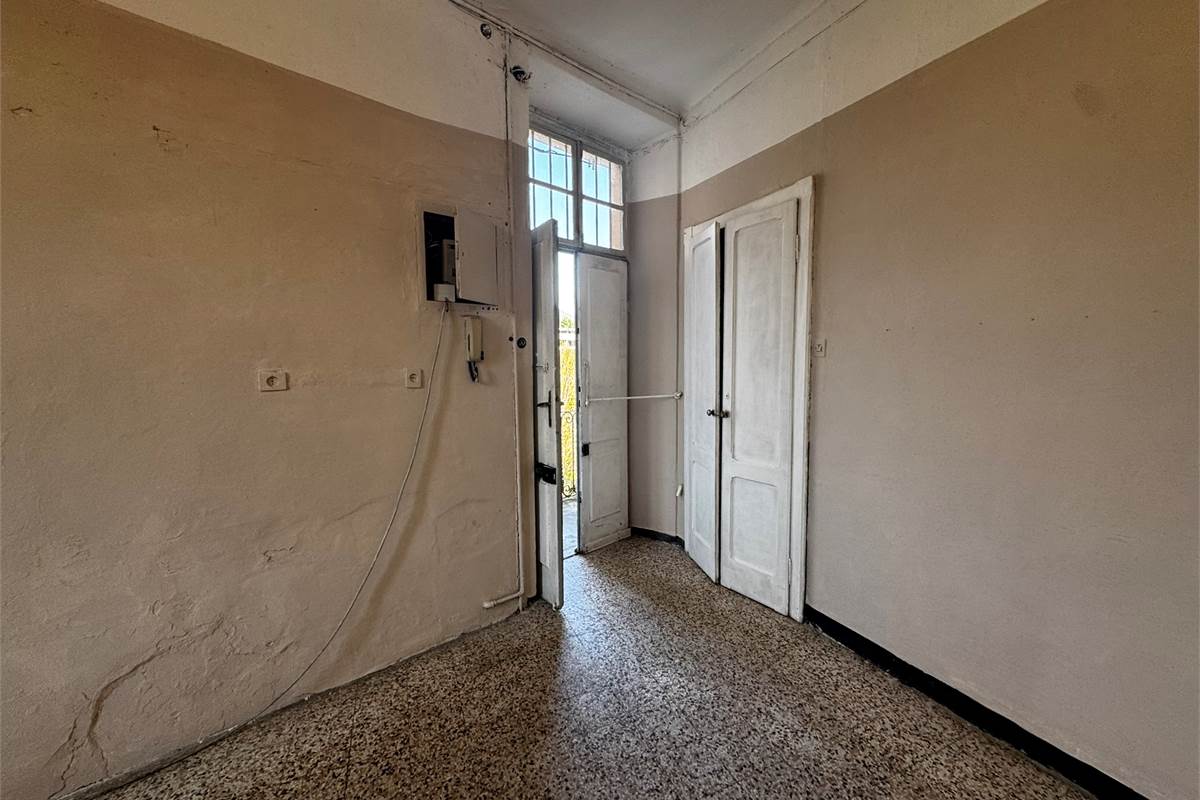 Bilocale da Ristrutturare