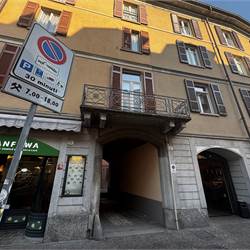 4 o più locali In Vendita a Como