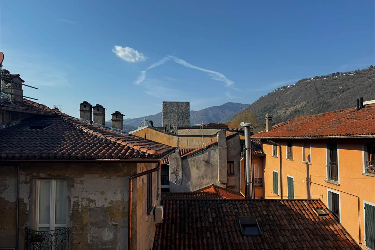 Trilocale da Ristrutturare