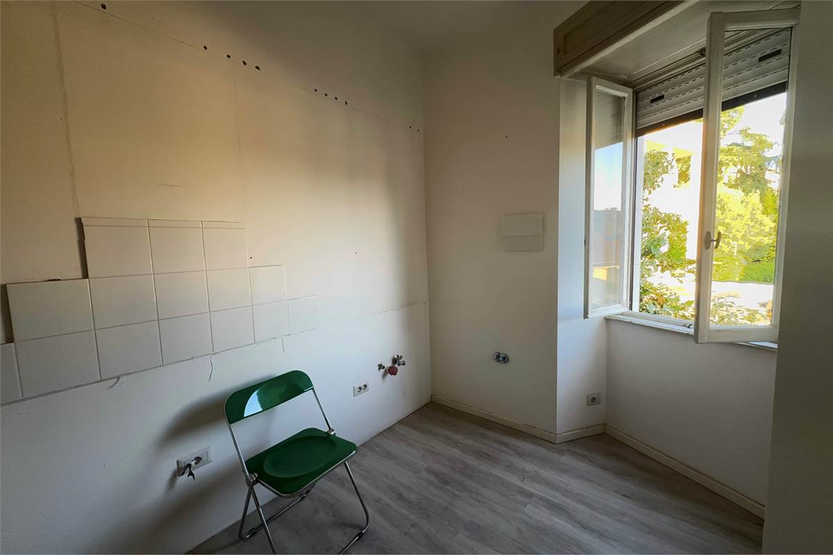 Ampio appartamento in vendita