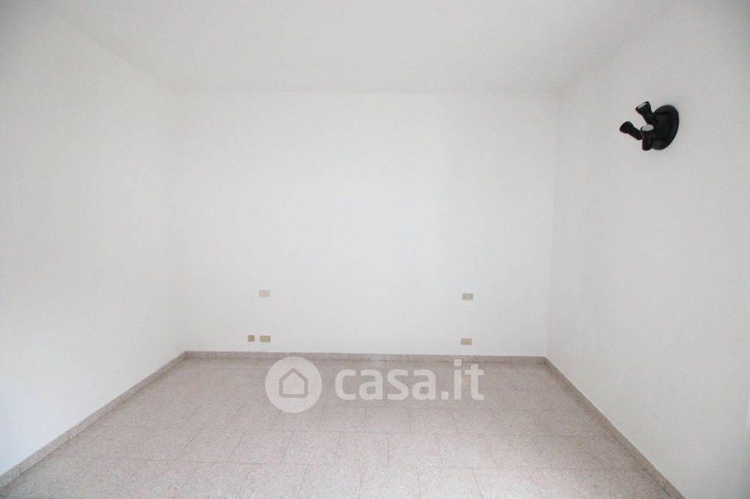 Porzione di Casa In Vendita a Lomazzo