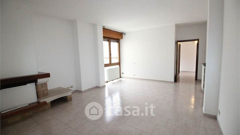 Porzione di Casa In Vendita a Lomazzo