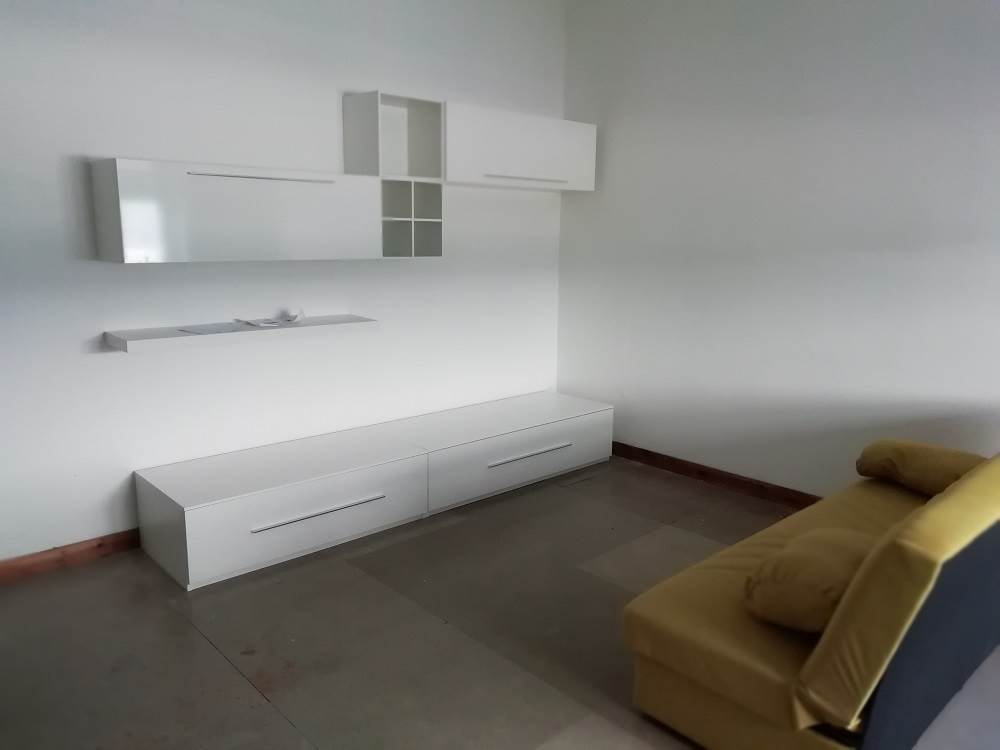 2 locali In Vendita a Cadorago