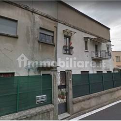 2 locali In Vendita a Cadorago