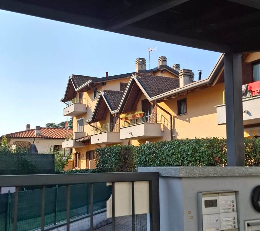 3 locali In Vendita a Cadorago