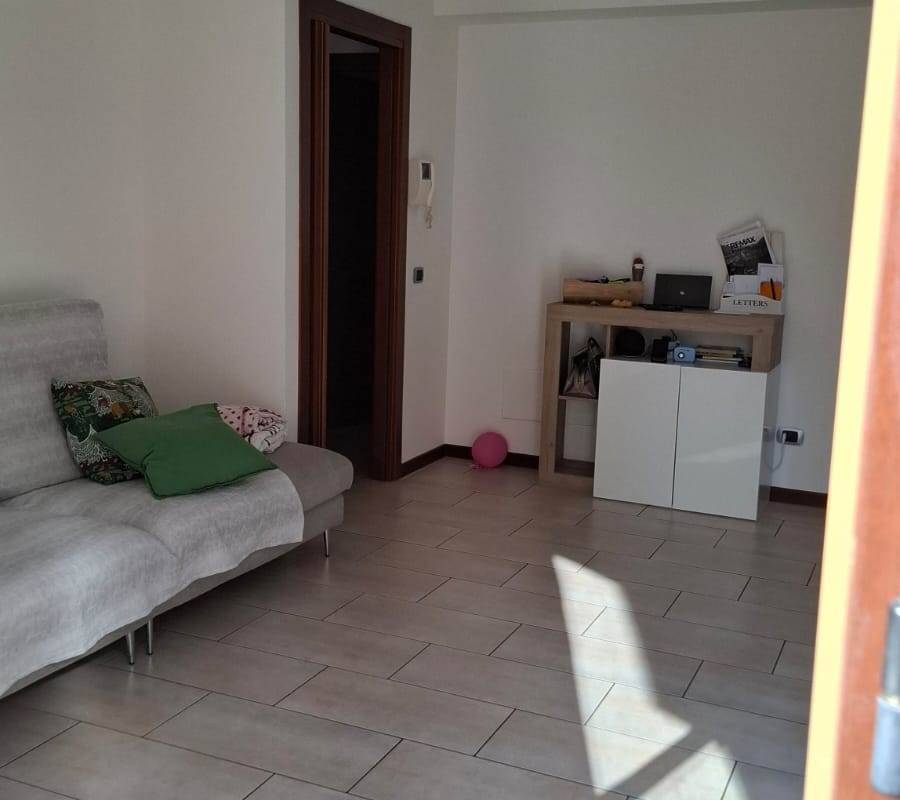 3 locali In Vendita a Cadorago