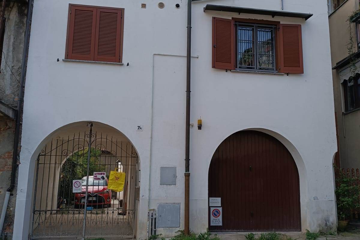 Porzione di Casa In Vendita a Lomazzo