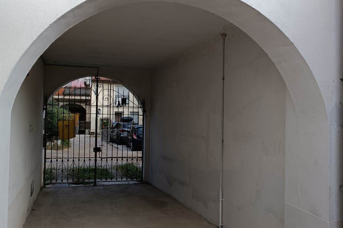 Porzione di Casa In Vendita a Lomazzo