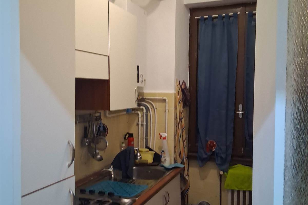 2 locali In Vendita a Cadorago