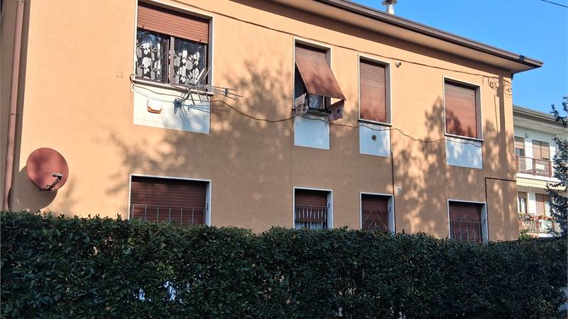 2 locali In Vendita a Cadorago