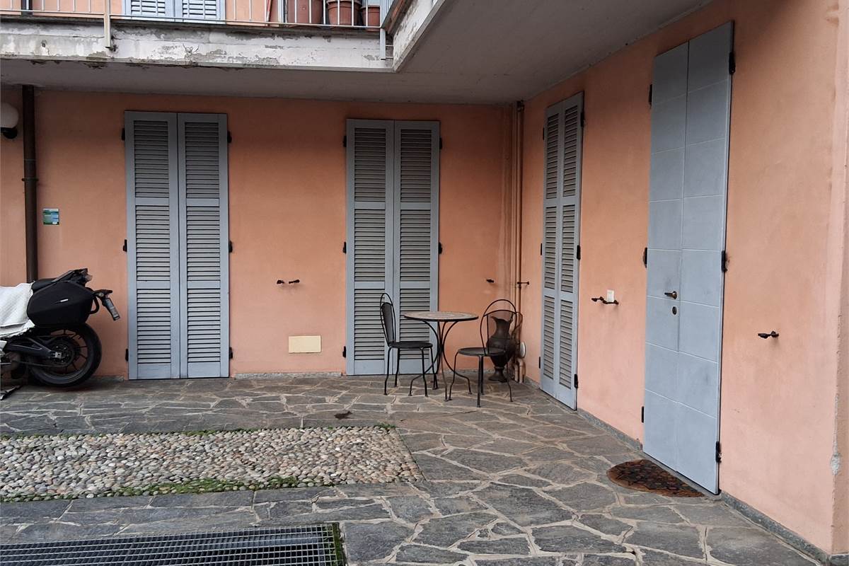 3 locali In Vendita a Turate