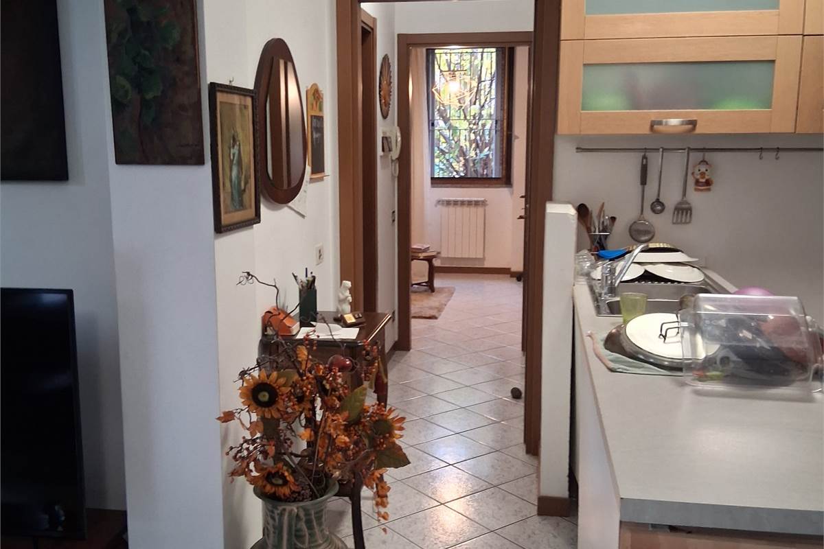 3 locali In Vendita a Turate