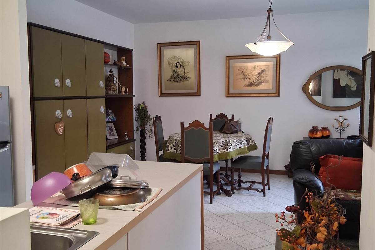 3 locali In Vendita a Turate