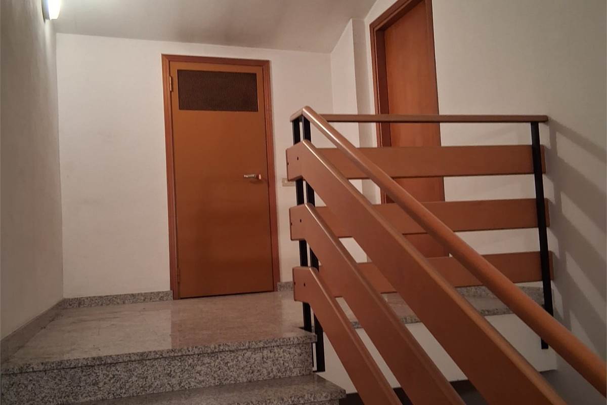 Porzione di Casa In Vendita a Lomazzo