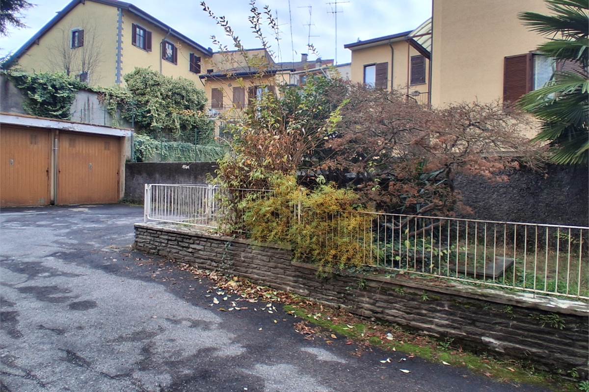 3 locali In Vendita a Lomazzo