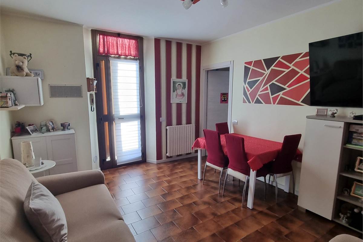 3 locali In Vendita a Lomazzo