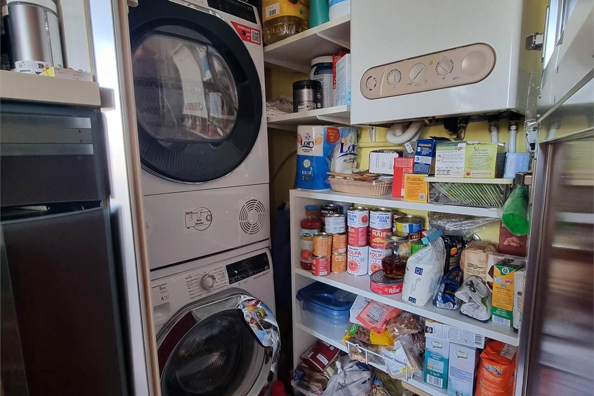 3 locali In Vendita a Lomazzo