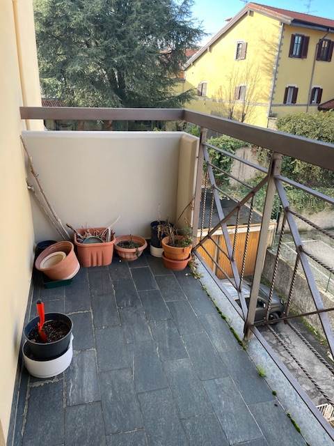 3 locali In Vendita a Lomazzo