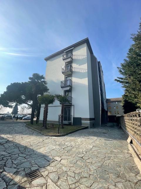 2 locali In Vendita a Lomazzo