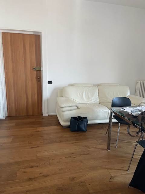 2 locali In Vendita a Lomazzo