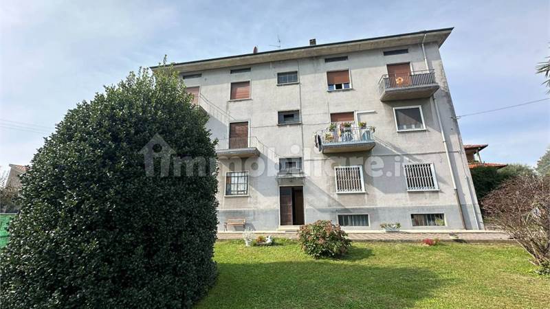 4 o più locali In Vendita a Lomazzo