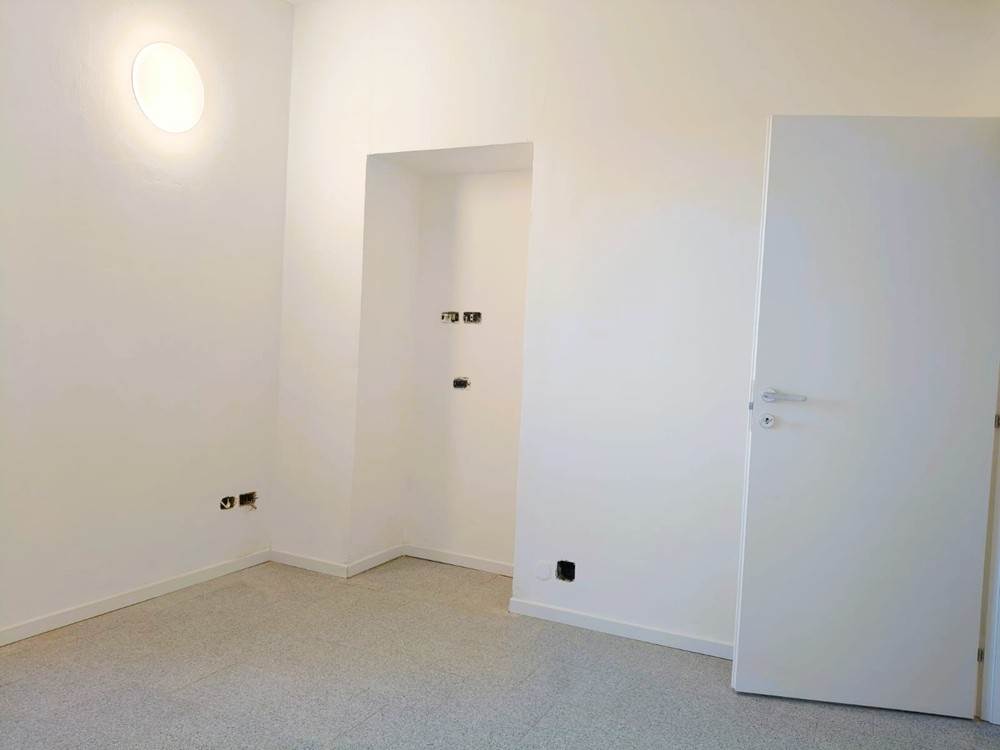 3 locali In Vendita a Turate