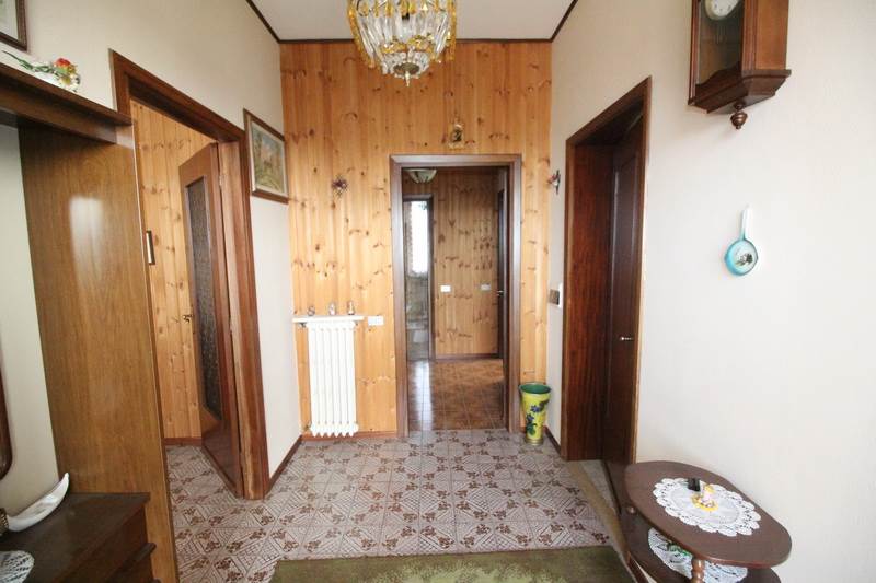 Villa In Vendita a Lomazzo