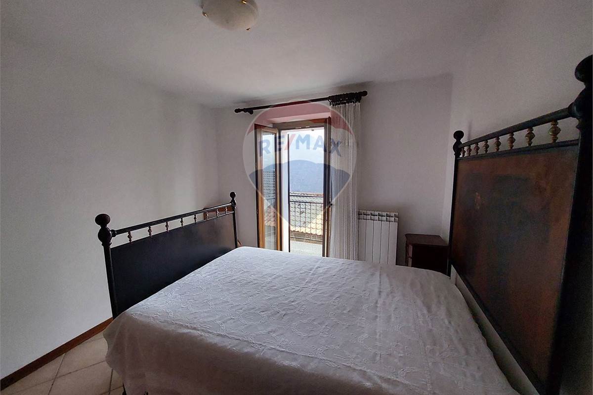 CASA SEMINDIPENDENTE 