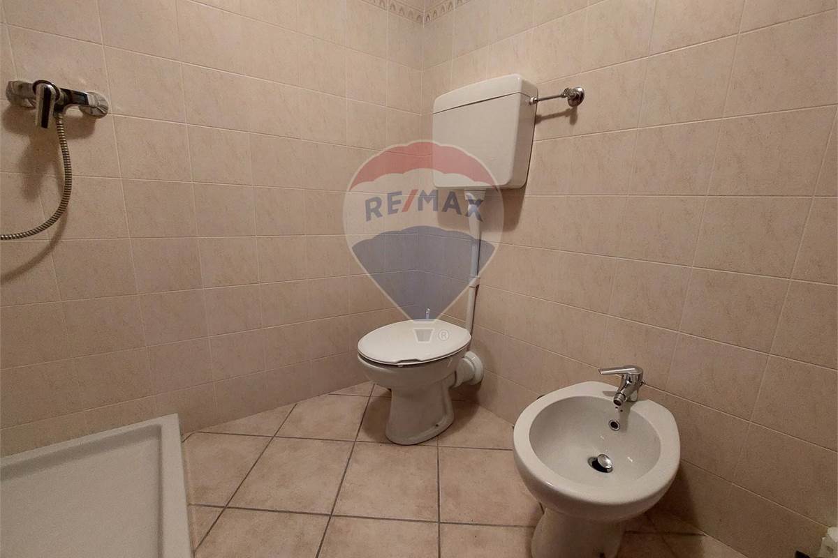 CASA SEMINDIPENDENTE 
