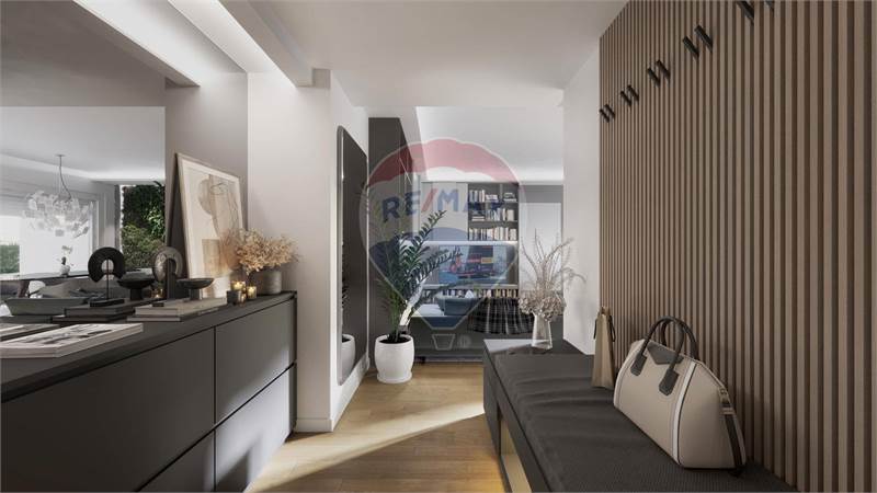 TRILOCALE CON GIARDINO