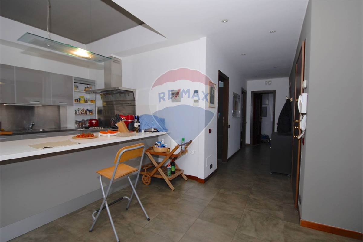 APPARTAMENTO IN VILLA