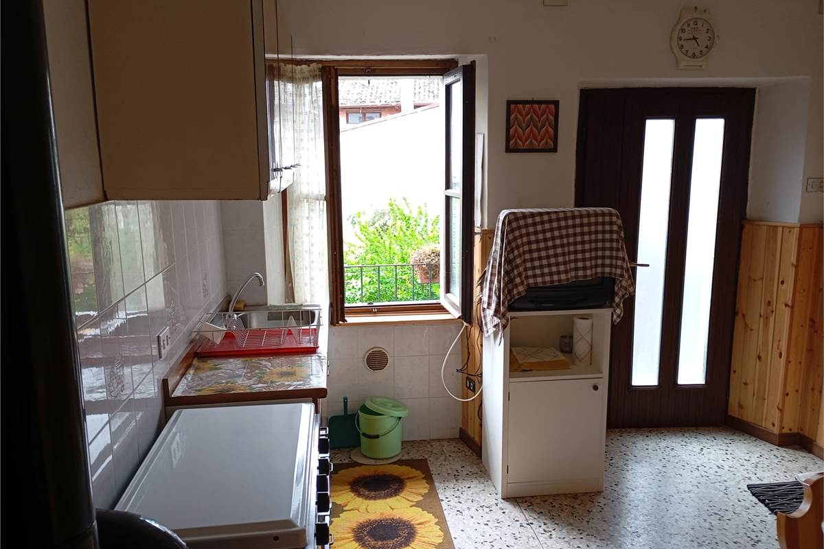 CASA SEMINDIPENDENTE