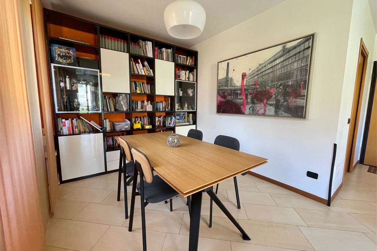 Appartamento In Vendita a Como