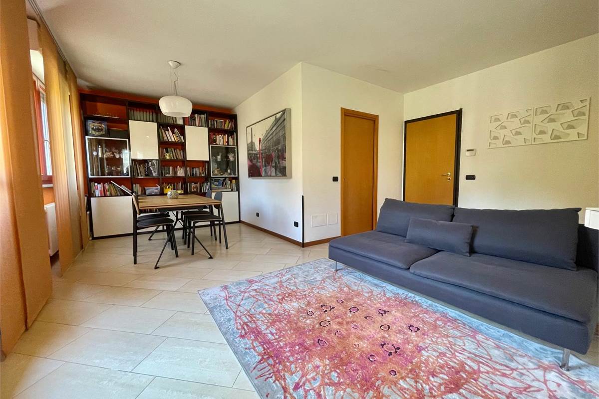 Appartamento In Vendita a Como
