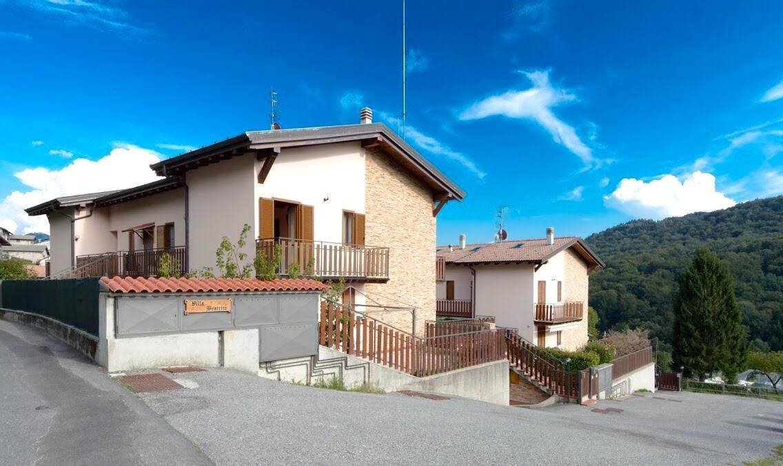 BILOCALE CON TERRAZZO 