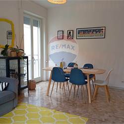 TRE LOCALI IN CITTA' MURATA