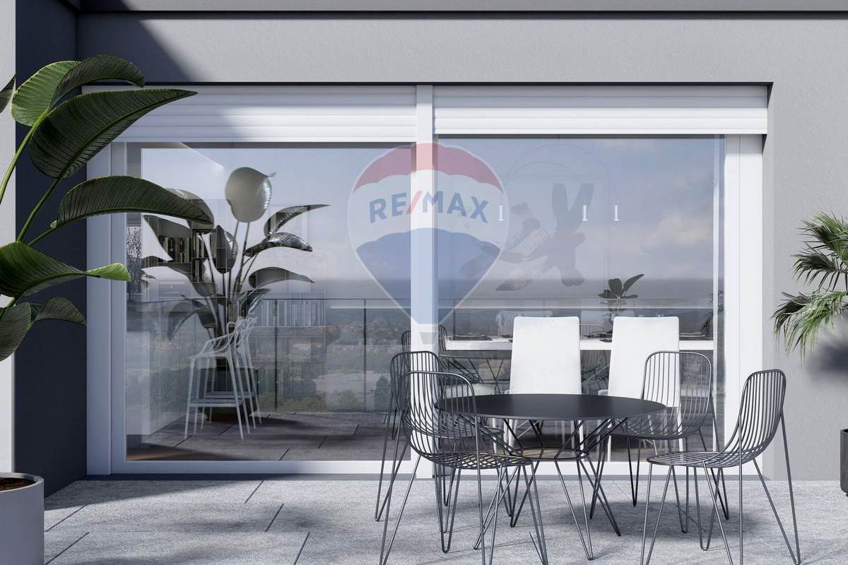 APPARTAMENTO CON TERRAZZO