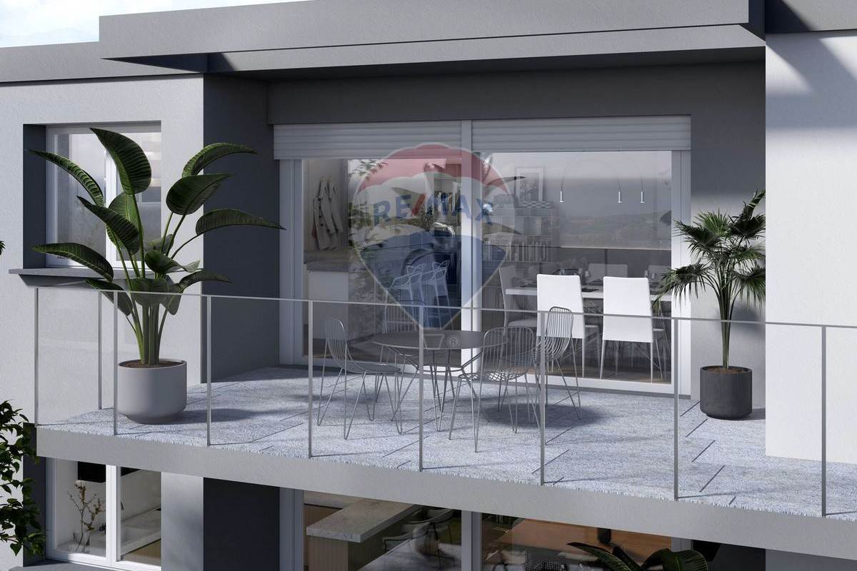 APPARTAMENTO CON TERRAZZO