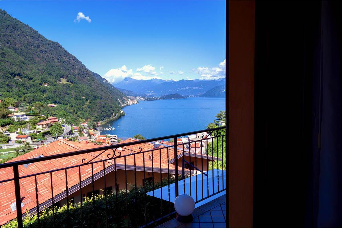 APPARTAMENTO CON VISTA MOZZAFIATO