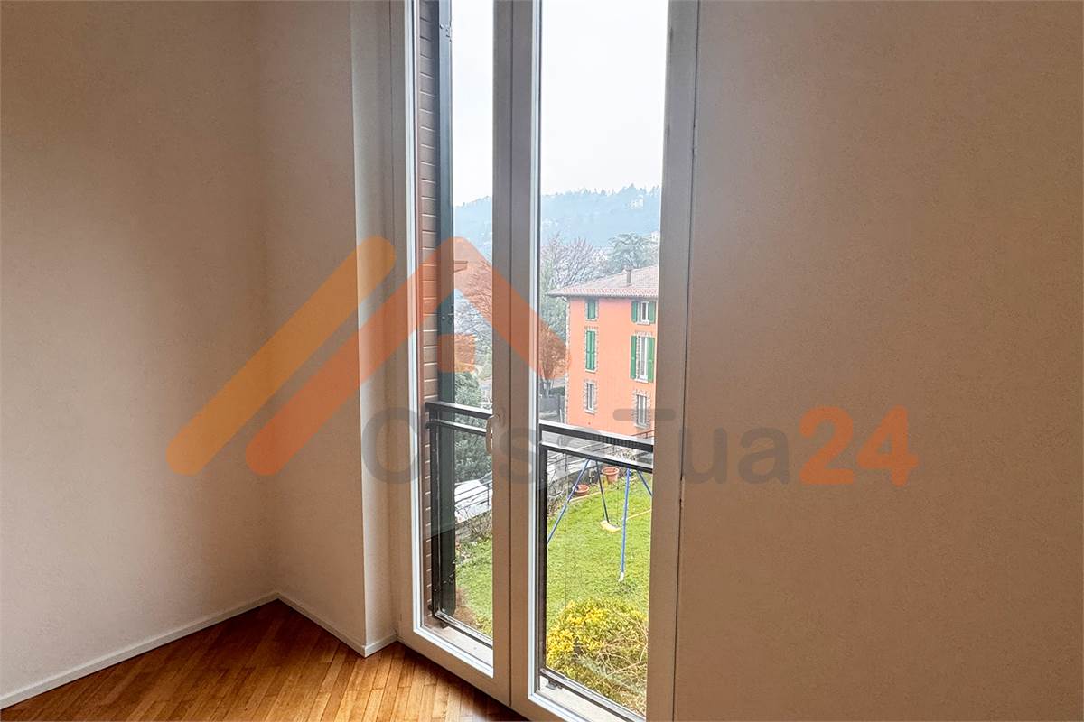 QUADRILOCALE IN AFFITTO CON BOX E CANTINA 