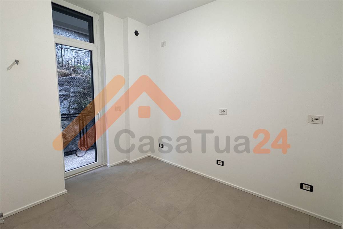 QUADRILOCALE IN AFFITTO CON BOX E CANTINA 