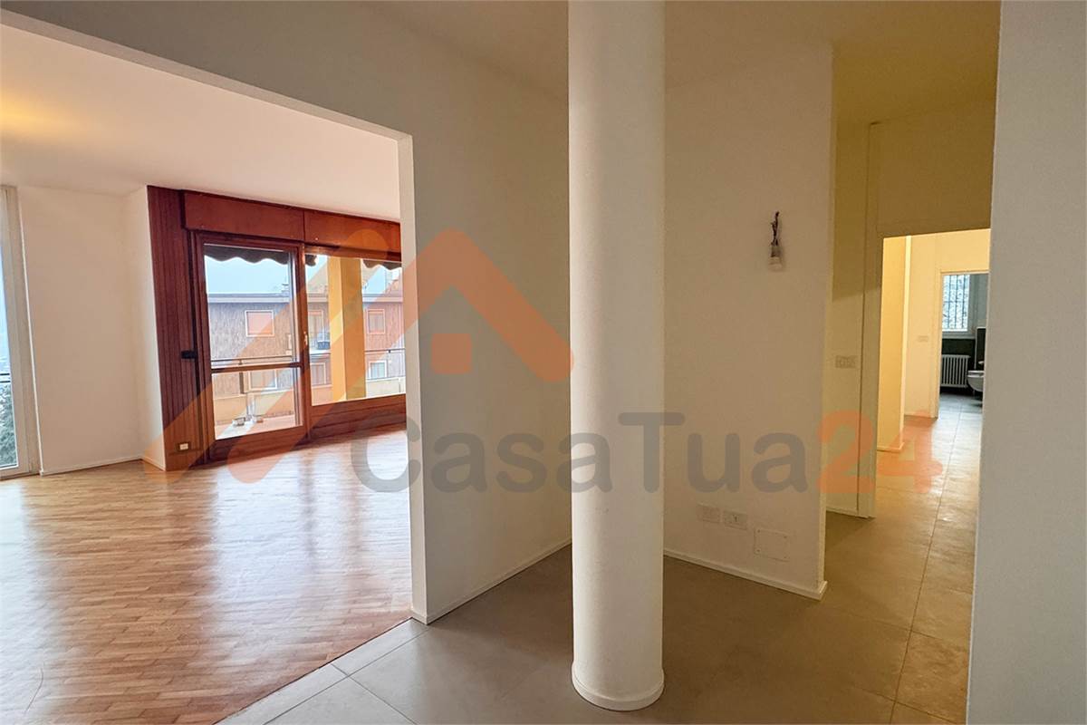 QUADRILOCALE IN AFFITTO CON BOX E CANTINA 