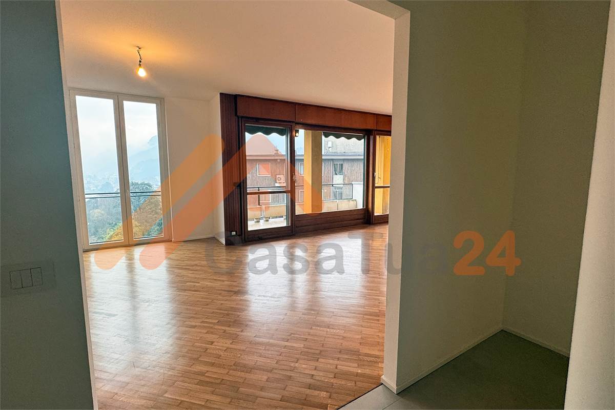 QUADRILOCALE IN AFFITTO CON BOX E CANTINA 