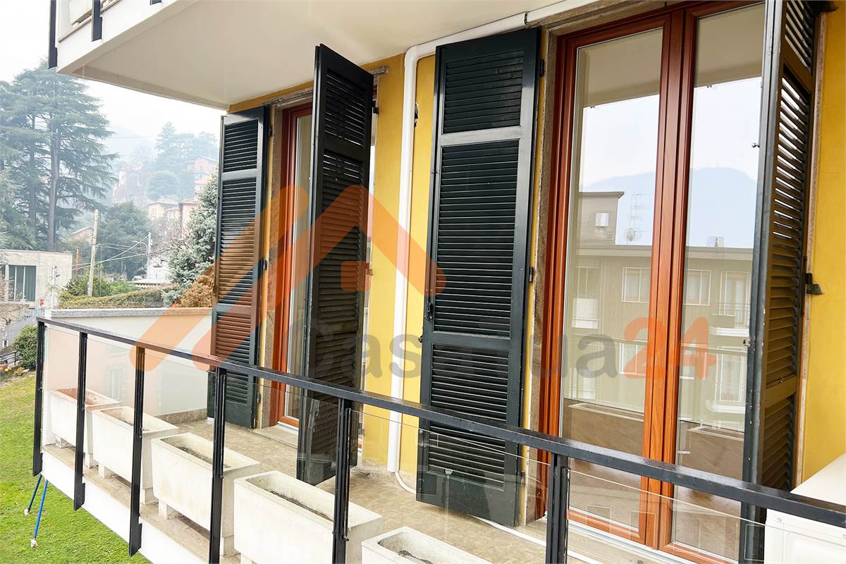 QUADRILOCALE IN AFFITTO CON BOX E CANTINA 