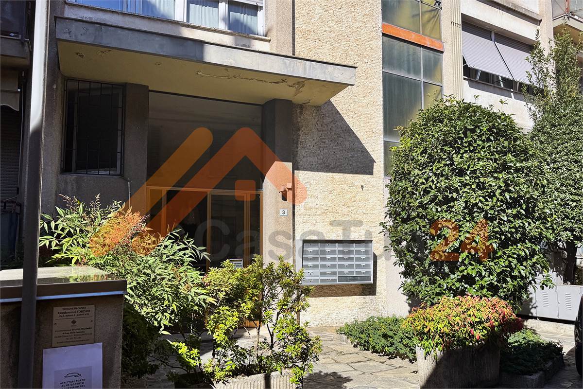 Trilocale in Vendita a Cantù (CO) 