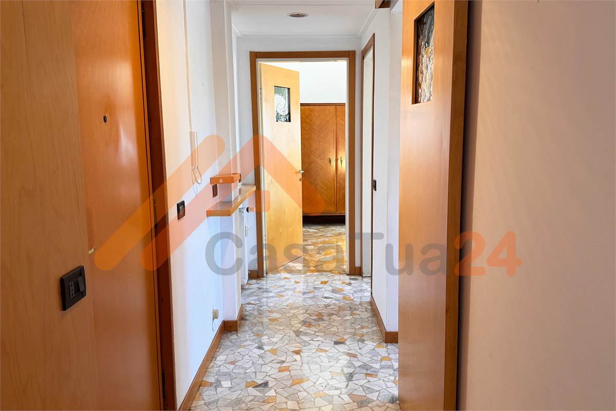 Trilocale in Vendita a Cantù (CO) 