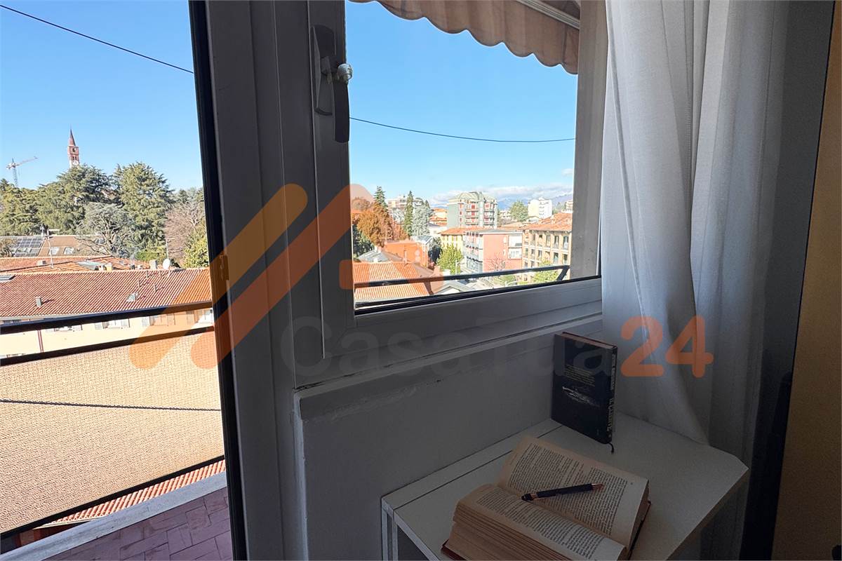 Trilocale in Vendita a Cantù (CO) 